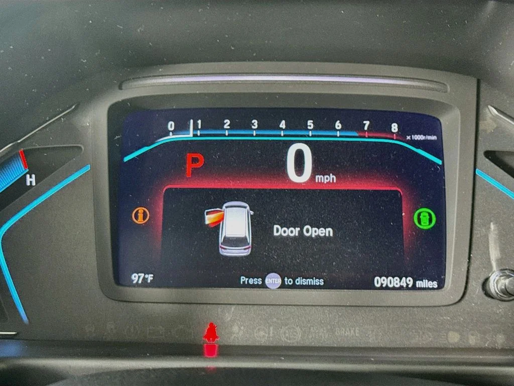 Certified Used 2021 White Honda EX-L image 17
