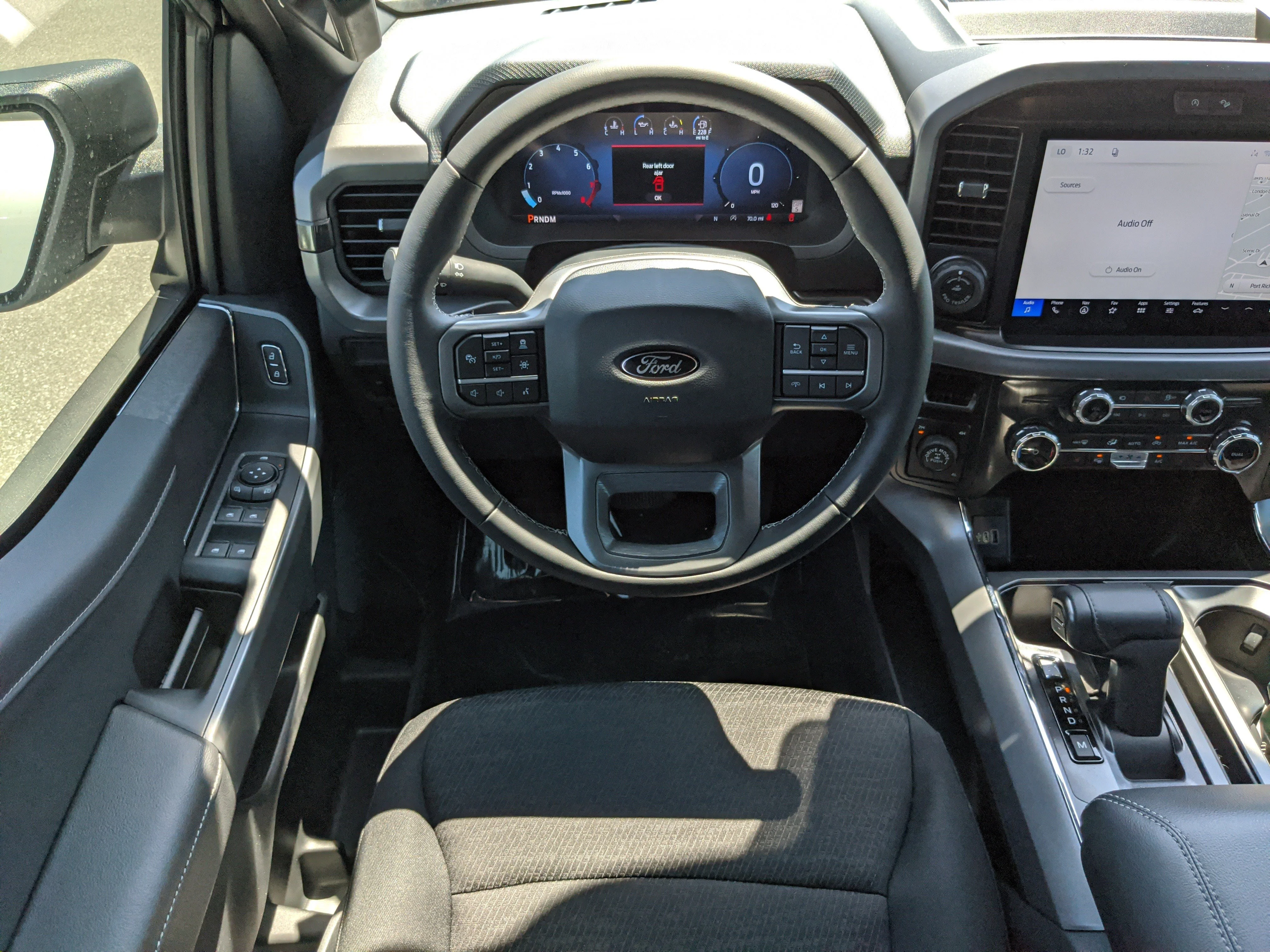 New 2026 Oxford White Ford XLT image 13
