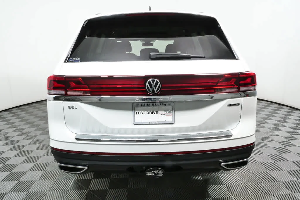 New 2026 Opal White Pearl Volkswagen 2.0T SEL image 25