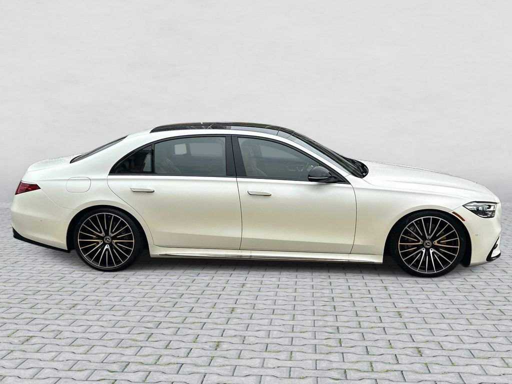Certified Used 2023  Mercedes-Benz S 580 image 4