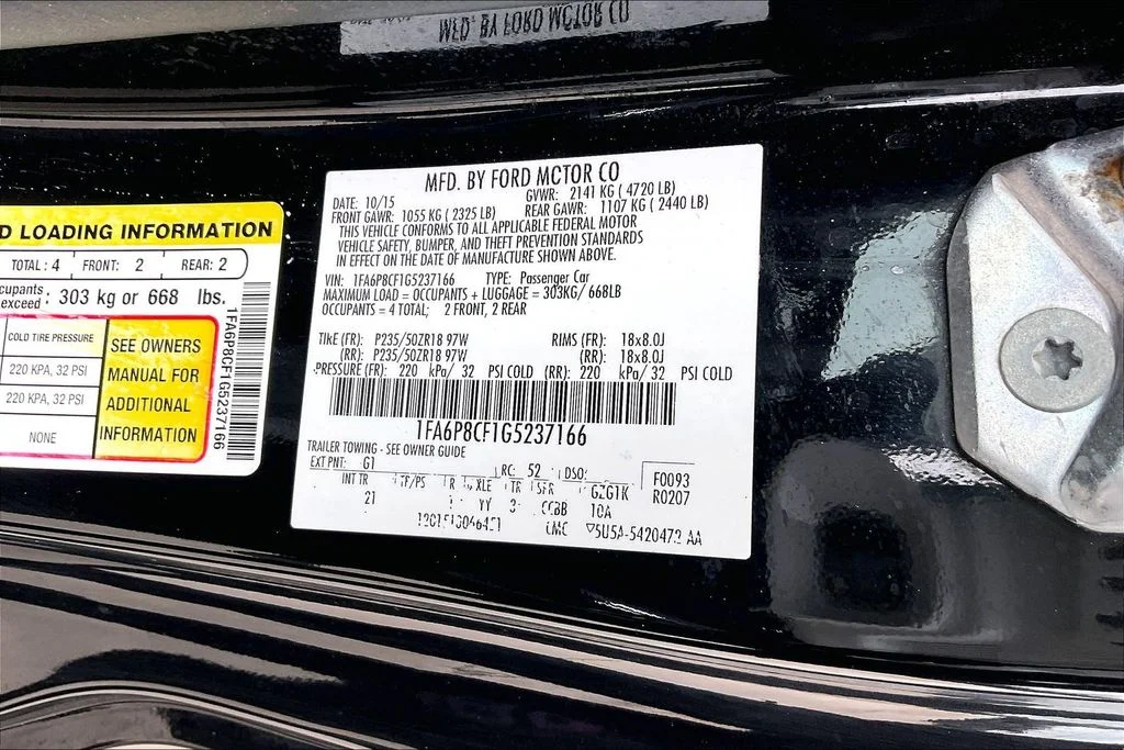 Used 2016 Black Ford GT image 14