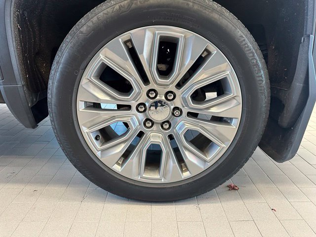 Used 2021 Black GMC Denali image 9