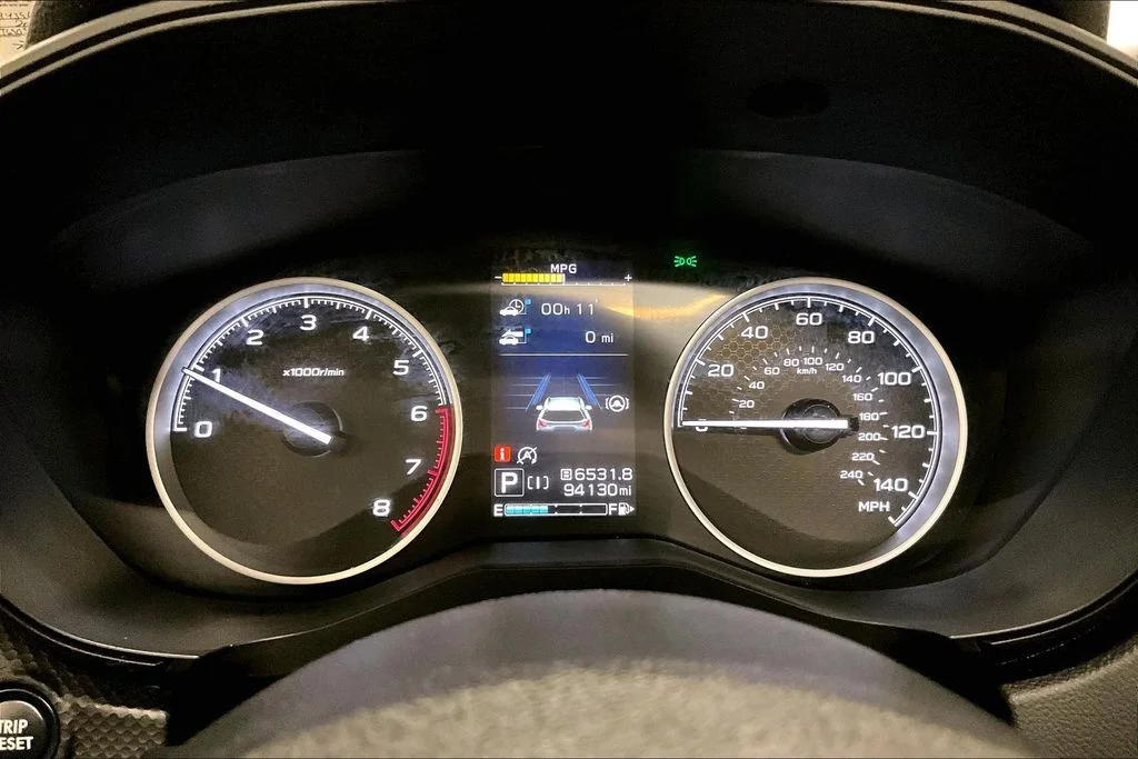 Used 2021 Silver Subaru Limited image 13