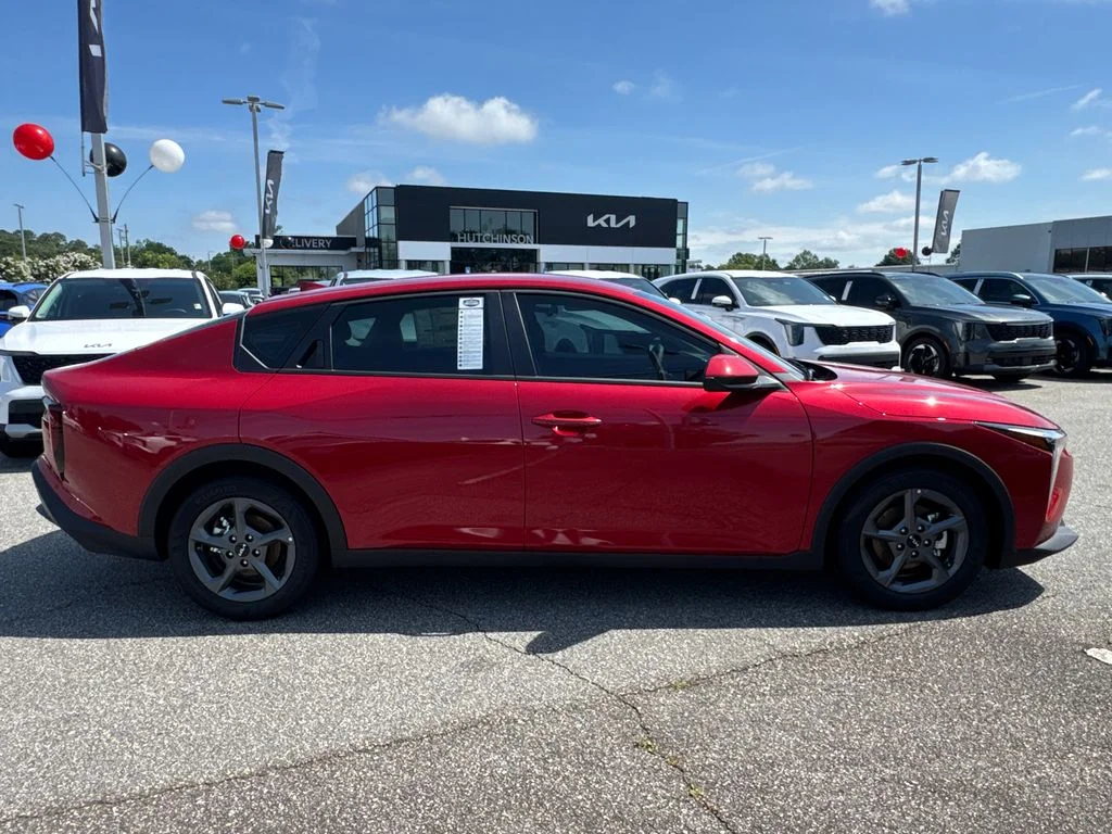 New 2026 Currant Red Kia LXS image 2