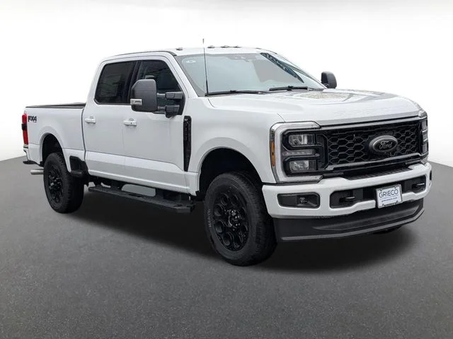 2026 Ford Super Duty F-350® XLT