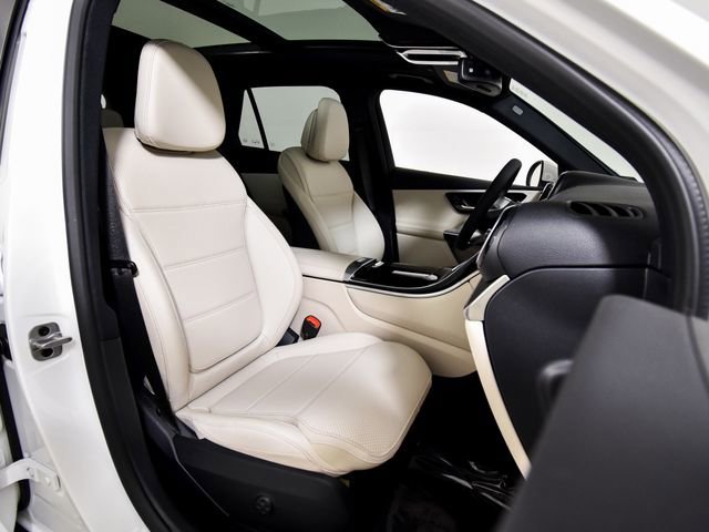 New 2026 Polar White Mercedes-Benz GLC 300 image 65