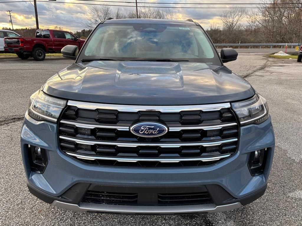 New 2026 Vapor Blue Metallic Ford Active image 2