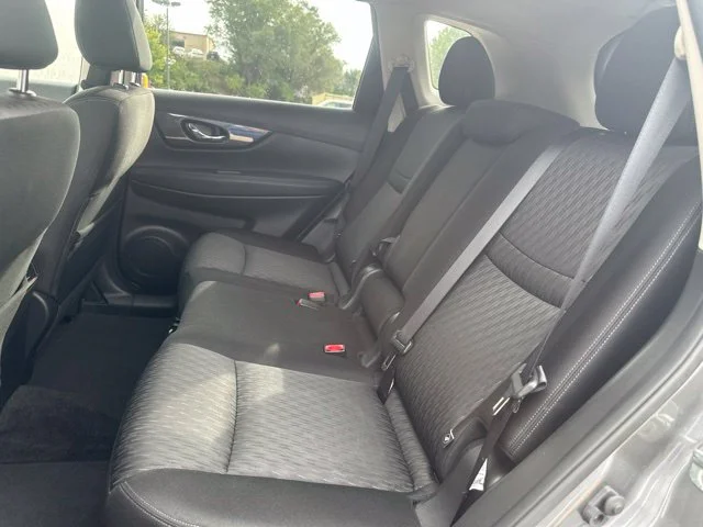 Used 2019 Gray Nissan SV image 10