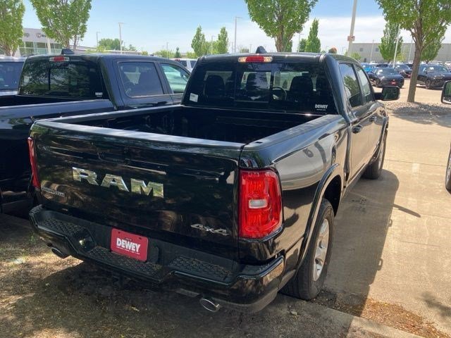 New 2026 Diamond Black Crystal Pearl-Coat Exterior Paint RAM Big Horn image 6