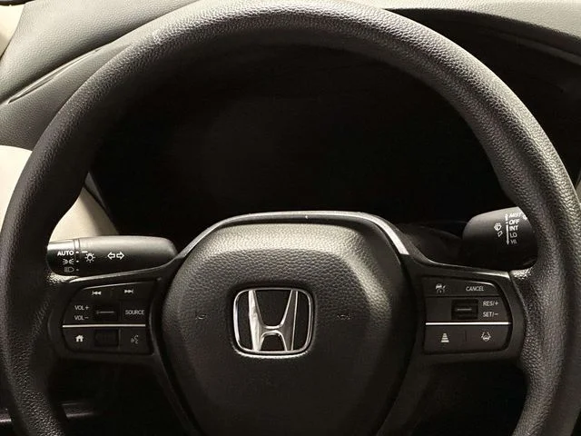 Certified Used 2023 Modern Steel Metallic Honda AWD LX image 16