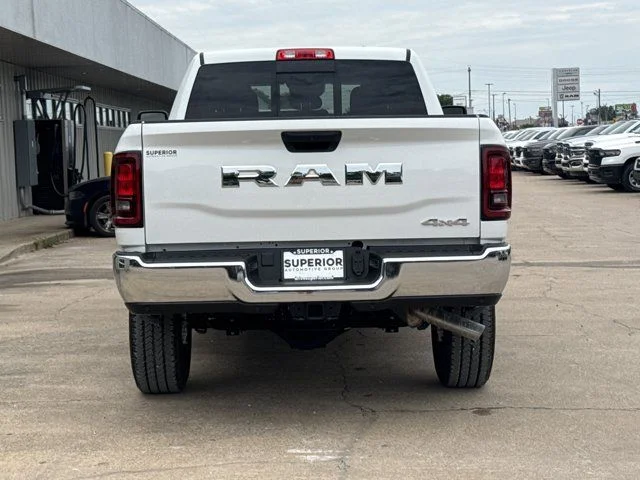 New 2026 Bright White Clear-Coat Exterior Paint RAM Tradesman image 4