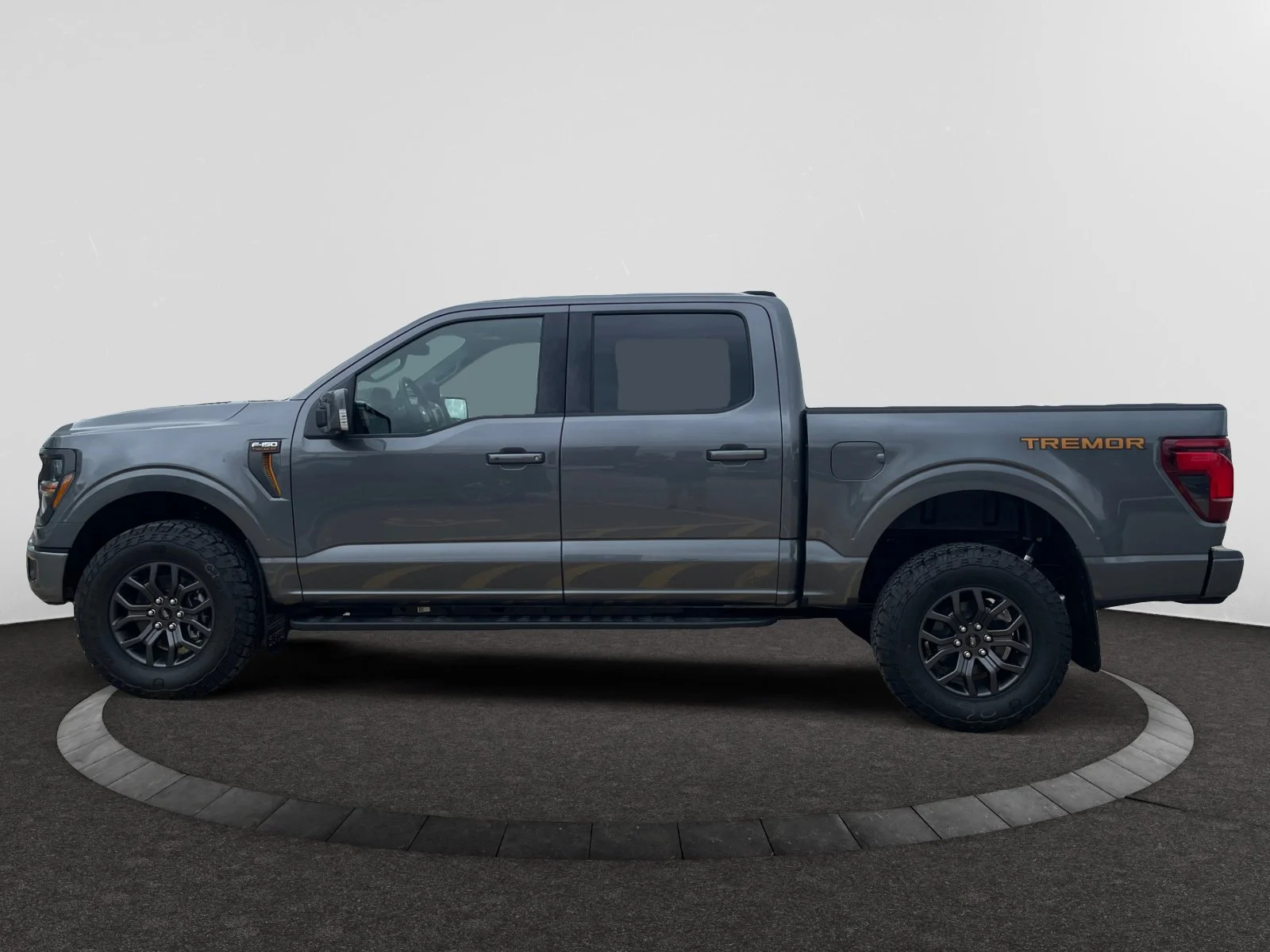 New 2026 Carbonized Grey Metallic Ford Tremor image 2