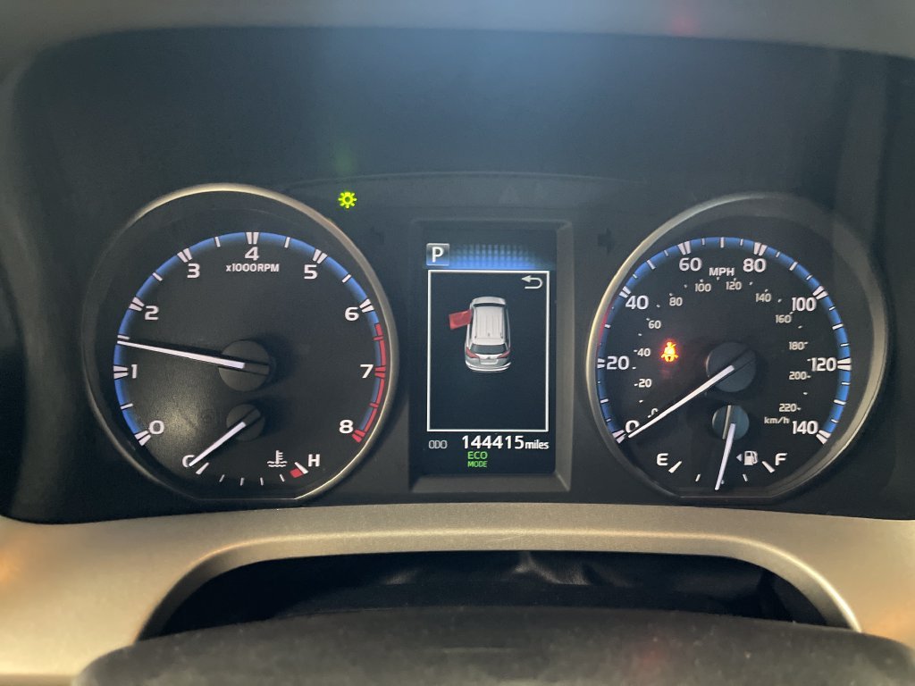 Used 2017 Red Toyota LE image 17