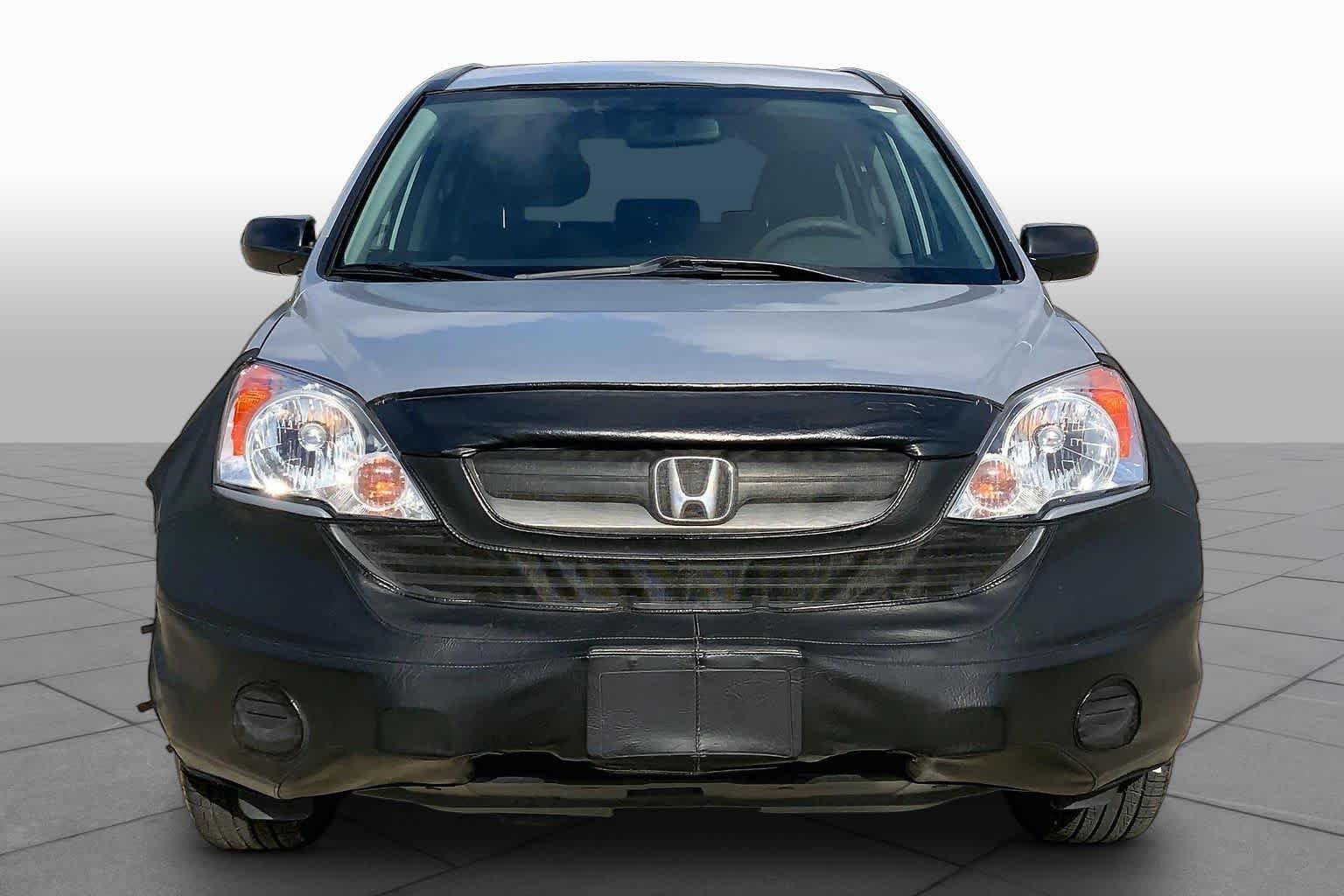 Used 2009 Alabaster Silver Metallic Honda LX image 3