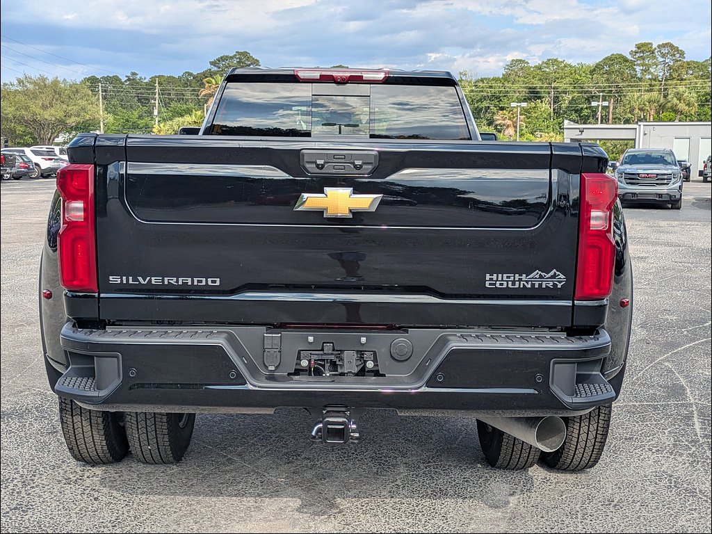 2026 Chevrolet Silverado 3500 HD High Country - Photo 6