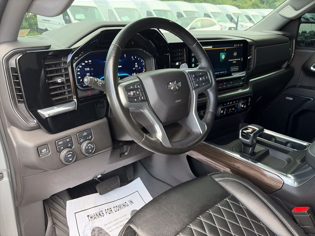 Used 2025 Gray Chevrolet RST image 11