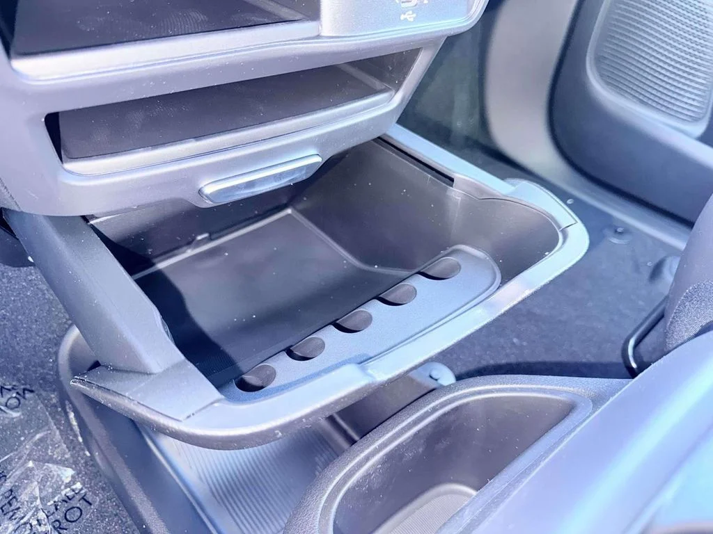 2026 Chrysler Pacifica Select - Photo 24