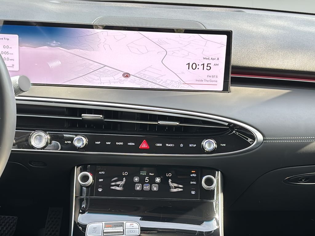 2026 GENESIS GV70 - Photo 19