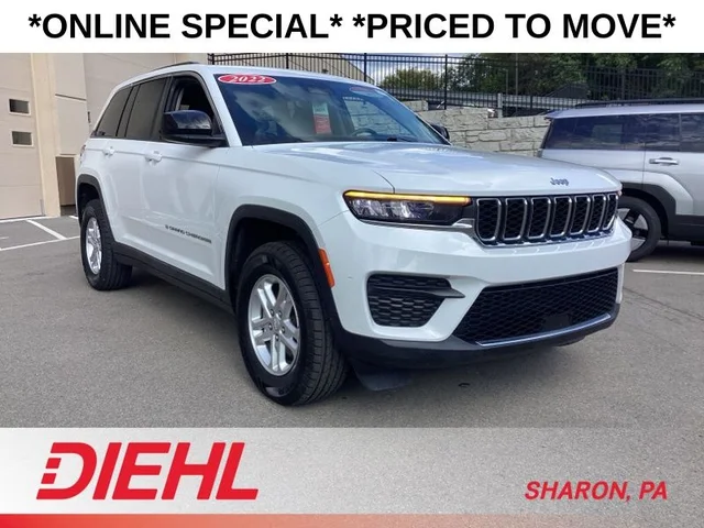 2022 Jeep Grand Cherokee Laredo