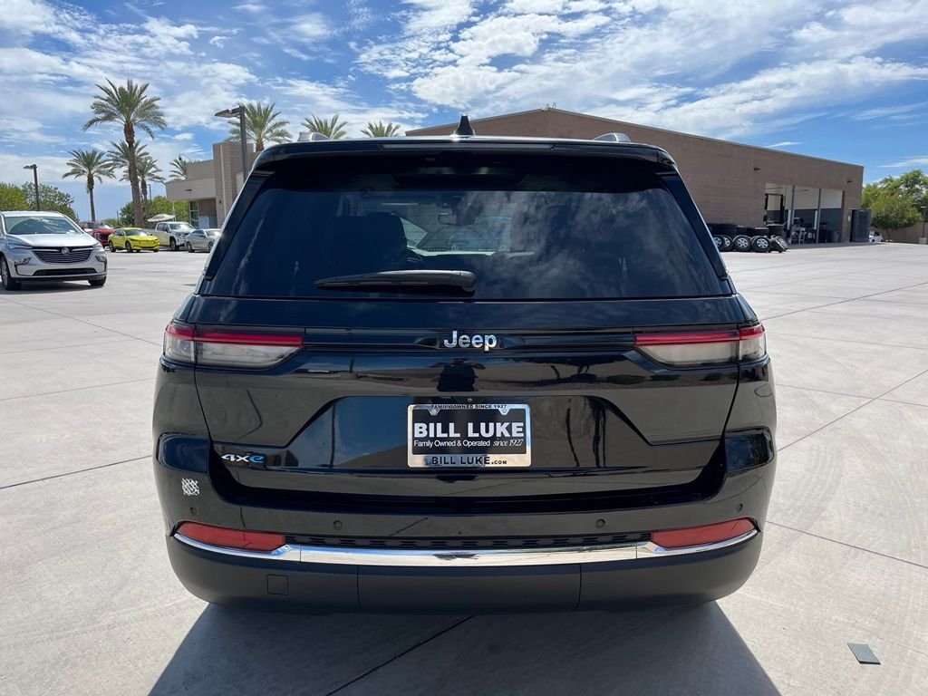 Used 2023 Black Jeep 4xe image 6