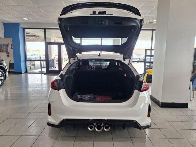 New 2026 Championship White Honda Type R image 24