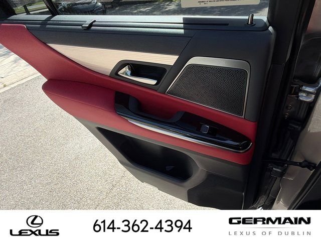 2026 Lexus LX 600 F-Sport - Photo 17