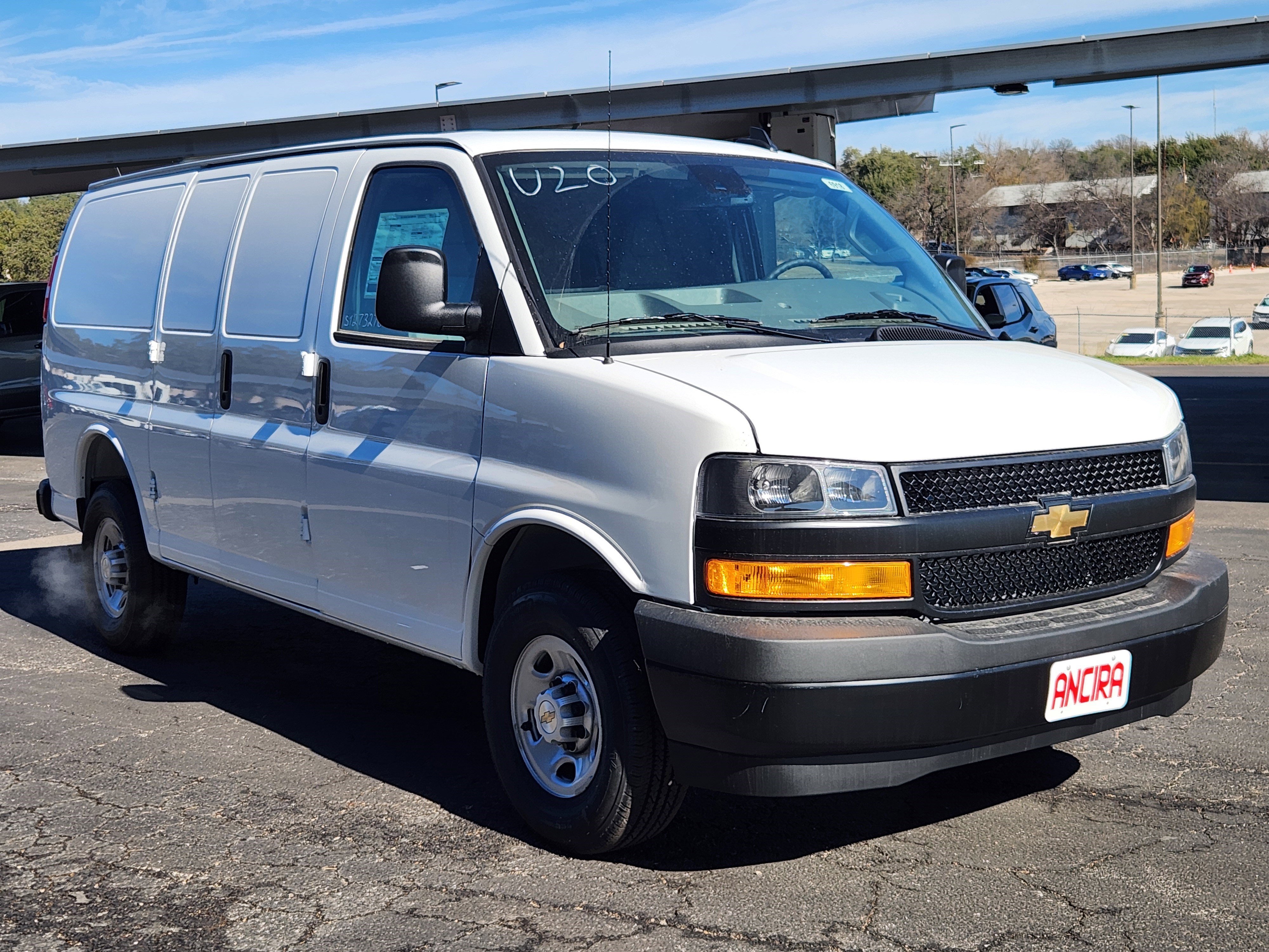 2025 Chevrolet Express 2500 Work Van HD's photo