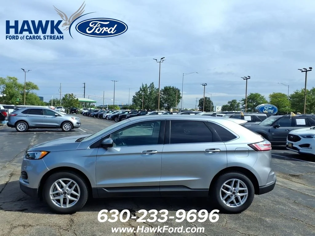 Certified Used 2024 Silver Metallic Ford SEL image 4