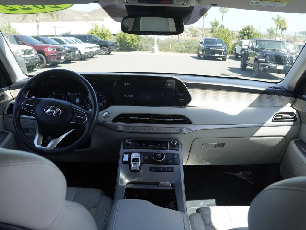 Certified Used 2022 Black Hyundai SEL image 35