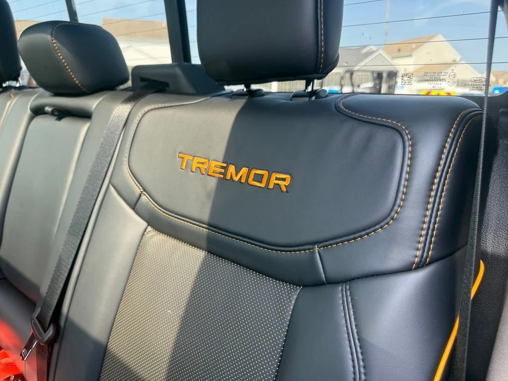 New 2026 Carbonized Gray Metallic Ford Tremor® image 44