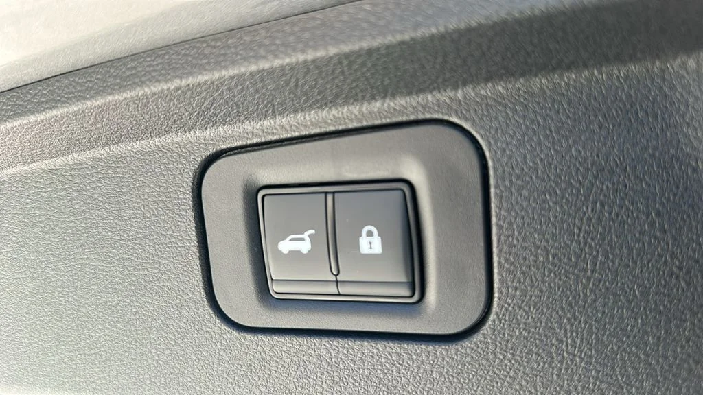 2026 Nissan Armada PRO-4X - Photo 30