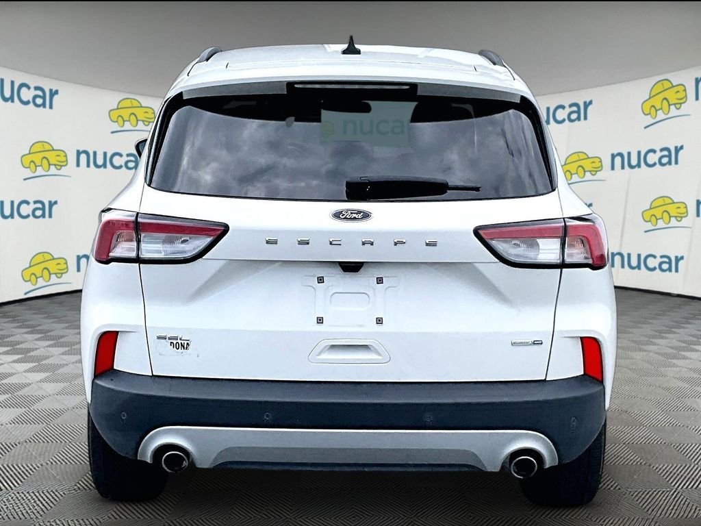 Used 2020 White Metallic Ford SEL image 5