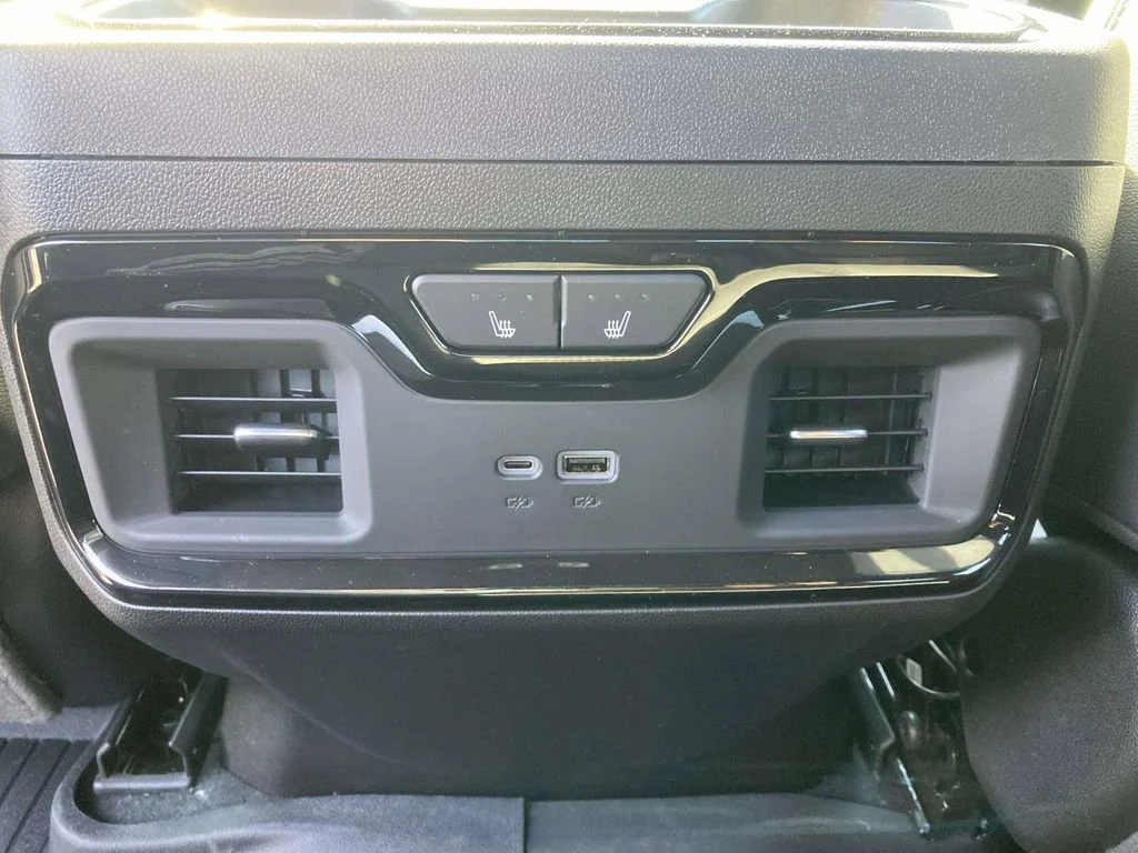 New 2026 Onyx Black GMC AT4 image 14