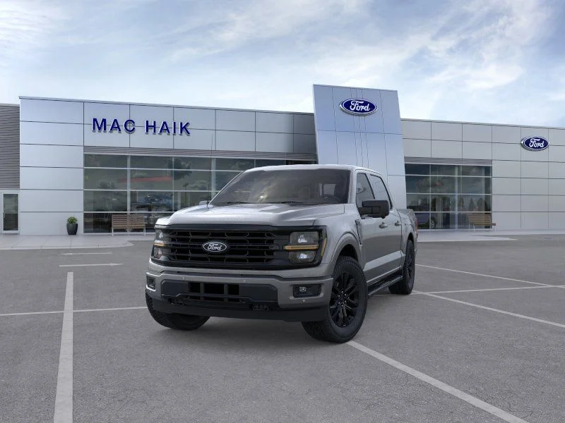 New 2026 Carbonized Gray Metallic Ford XLT image 2