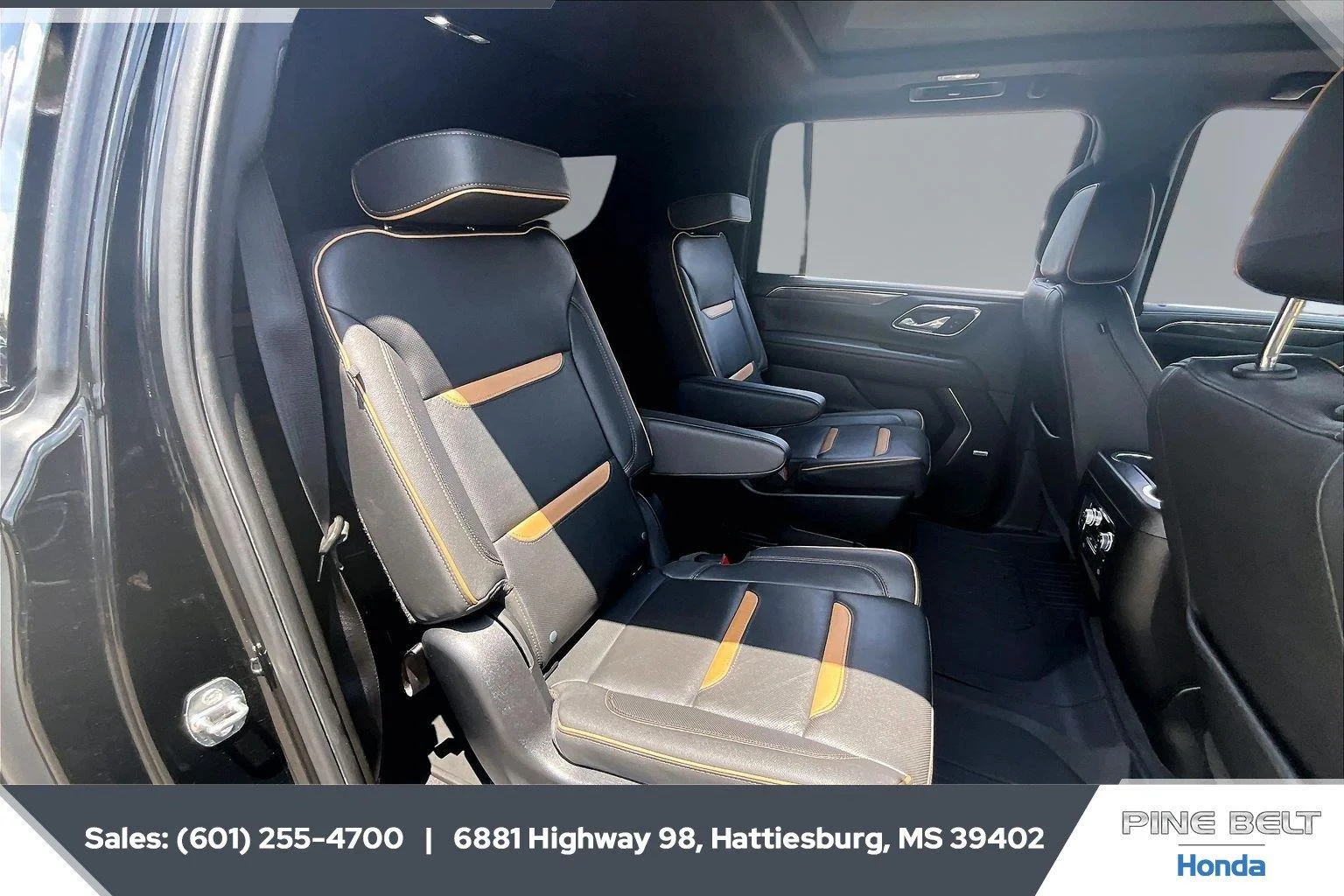 Used 2023 Onyx Black GMC AT4 image 20