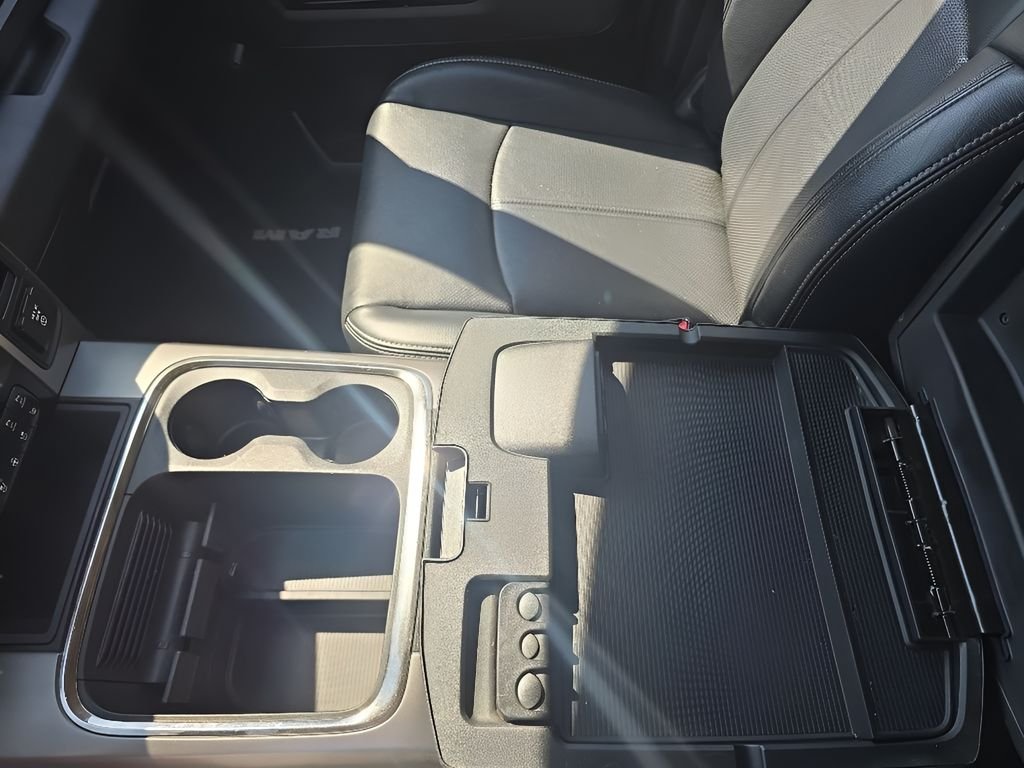 Used 2018 Red Ram  image 28