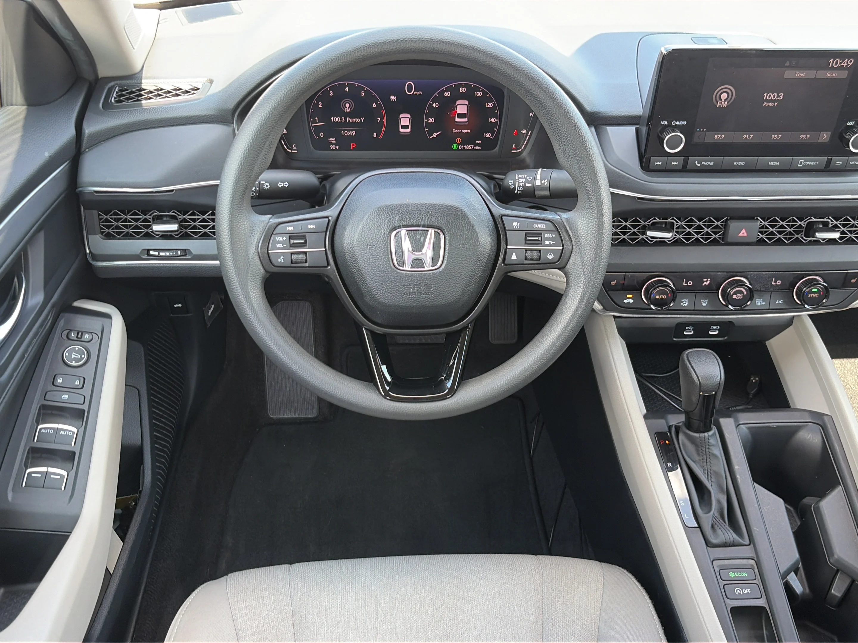 Certified Used 2025 Platinum White Pearl Honda SE image 41