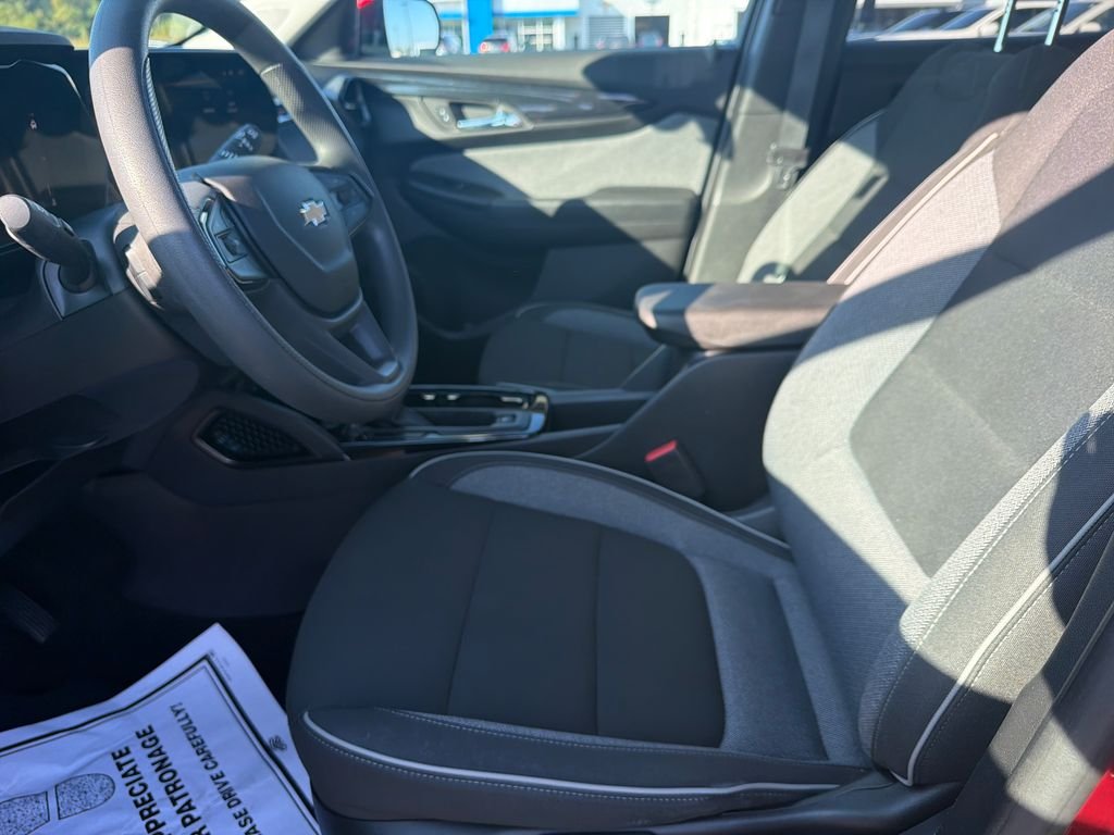 Used 2024 Red Chevrolet LT image 13