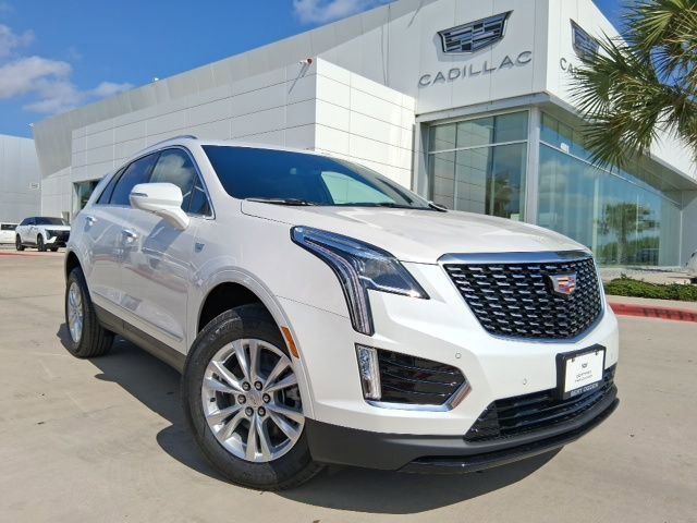 2026 Cadillac XT5 Luxury