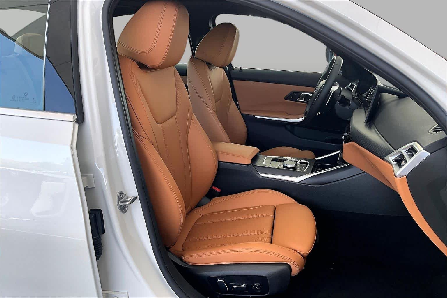 Used 2026 Mineral White Metallic BMW 330i NA xDrive image 9