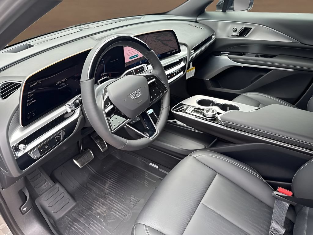 2027 Cadillac LYRIQ Premium Luxury - Photo 8