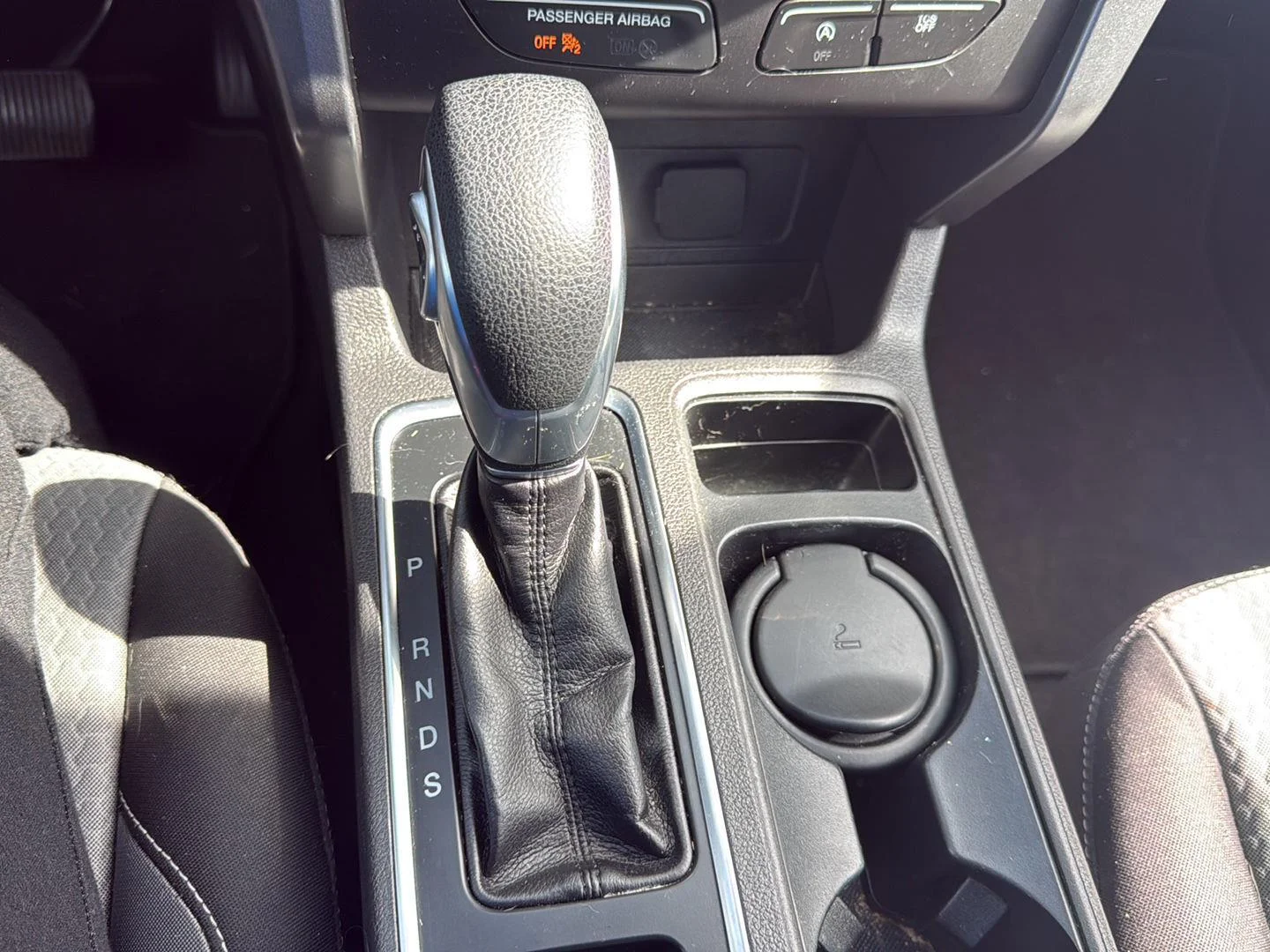 Used 2019 Sedona Orange Ford SE image 11