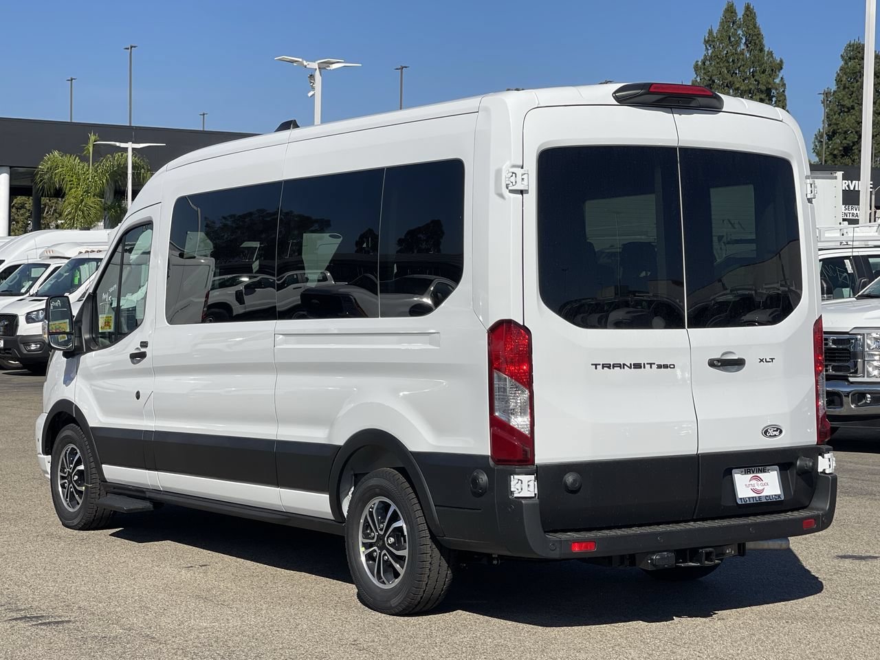 New 2026 Oxford White Ford XLT image 4