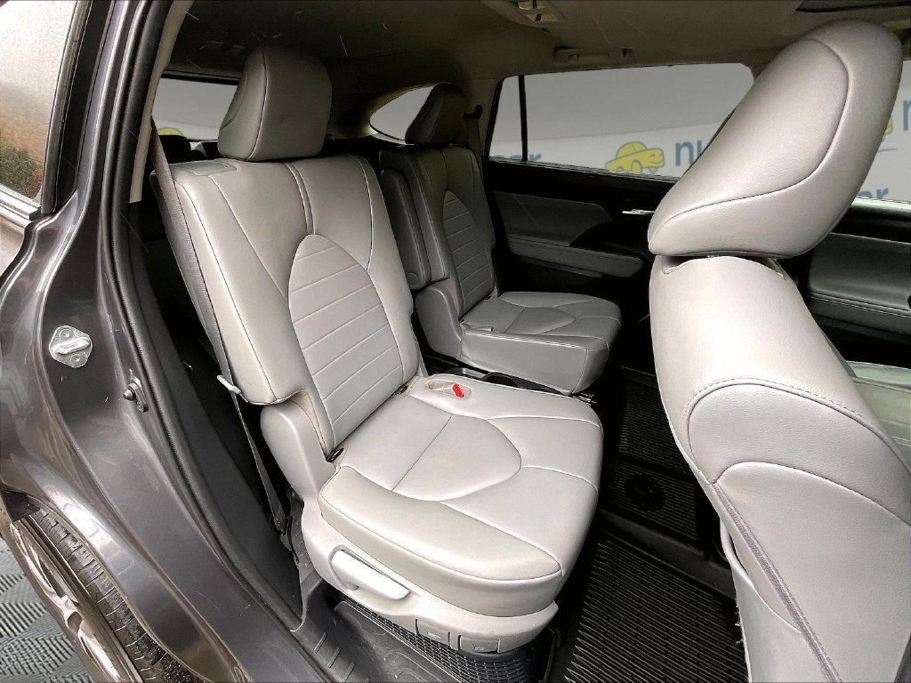 Used 2021 Magnetic Gray Metallic Toyota XLE image 16