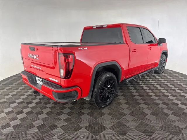 Used 2023 Red GMC Elevation image 7