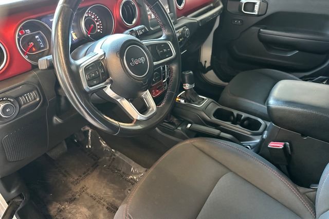Certified Used 2021 White Jeep Unlimited Rubicon image 10