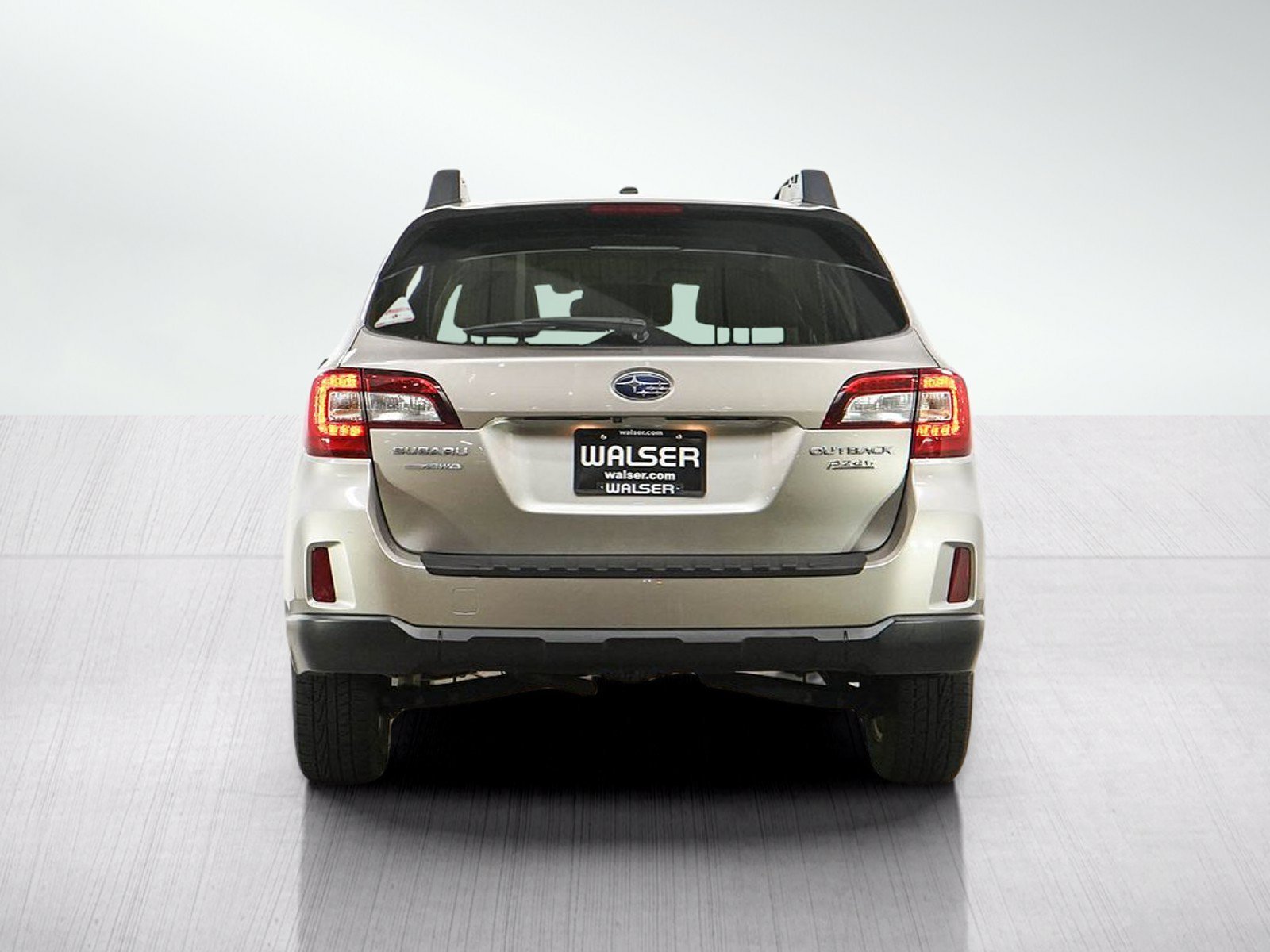 Used 2015 Tungsten Metallic Subaru 2.5i Premium image 4