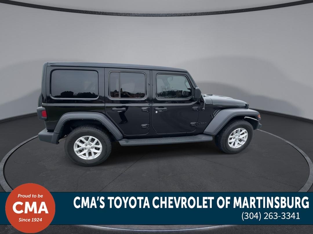 Used 2023 Black Clearcoat Jeep Sport S image 9