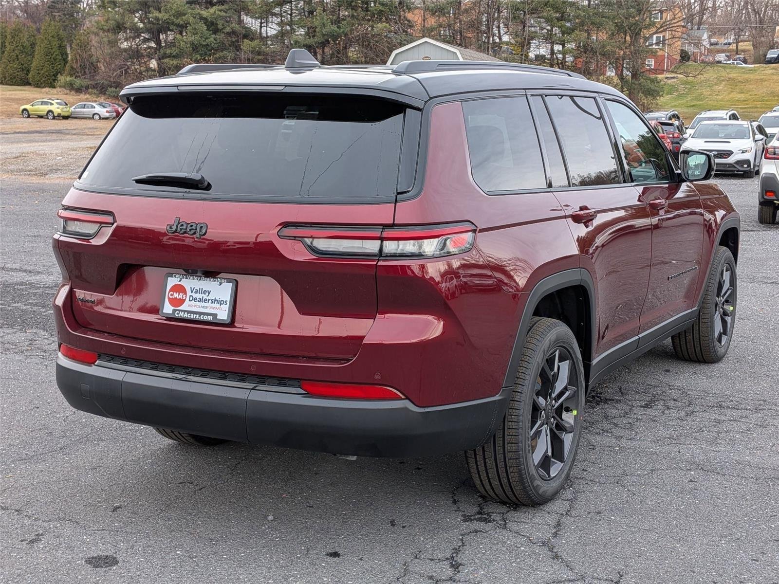 New 2025 Velvet Red Pearl-Coat Exterior Paint Jeep Limited image 5