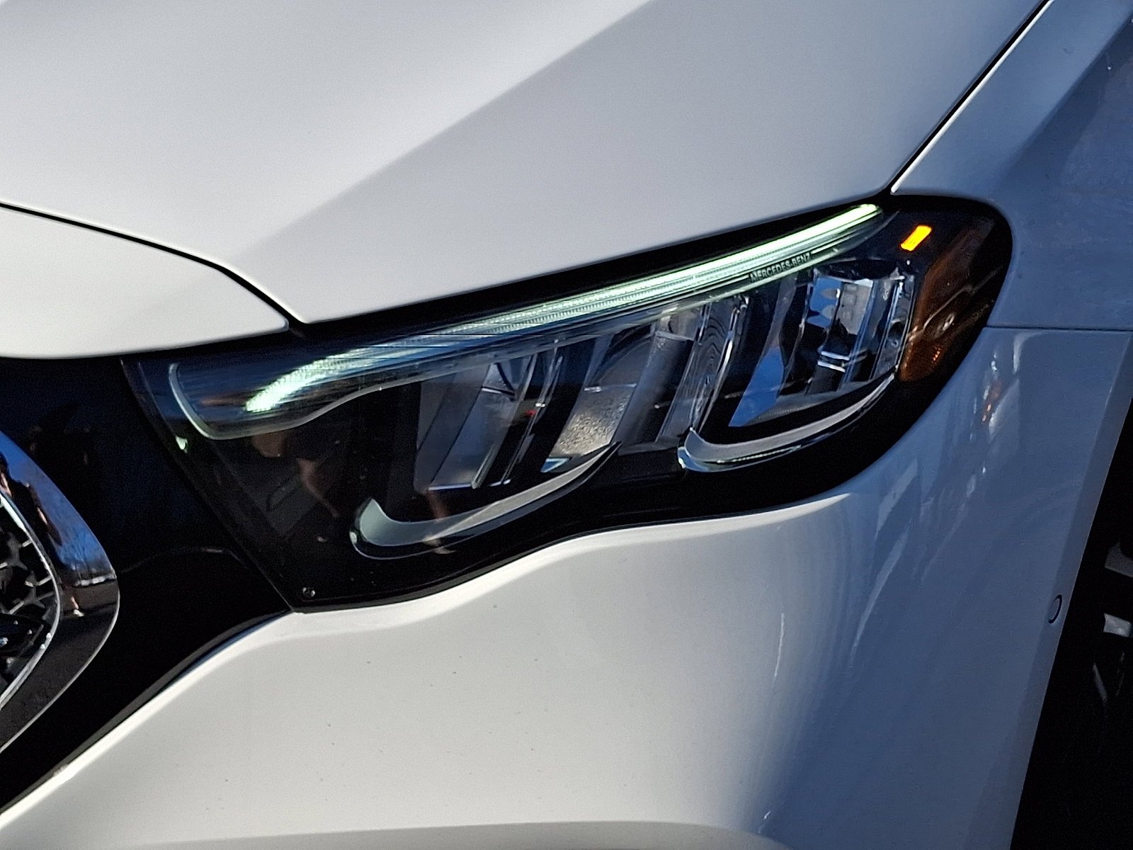 New 2026 Polar White Mercedes-Benz E 350 image 30